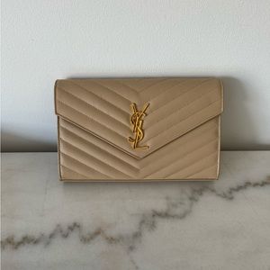 YSL CLASSIC CASSANDRE CHAIN WALLET